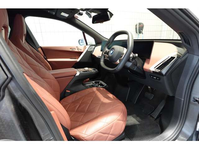 ＢＭＷ ｉＸ Ｘドライブ５０ ４ＷＤ R5年 (近畿) 99