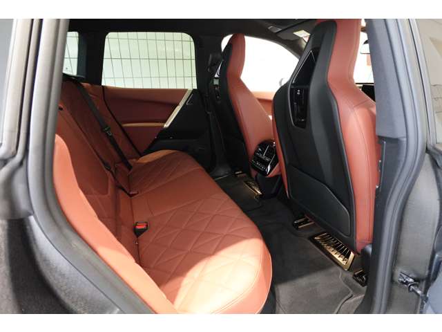 ＢＭＷ ｉＸ Ｘドライブ５０ ４ＷＤ R5年 (近畿) 99