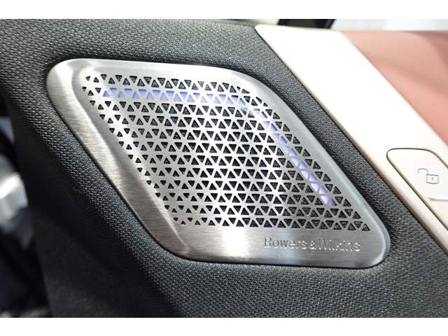 ＢＭＷ ｉＸ Ｘドライブ５０ ４ＷＤ R5年 (近畿) 99