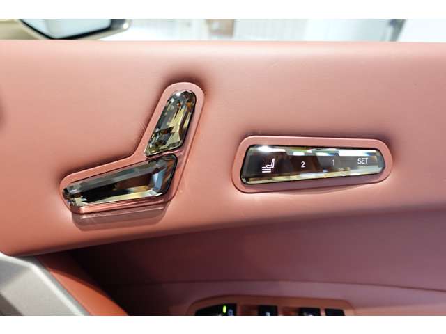 ＢＭＷ ｉＸ Ｘドライブ５０ ４ＷＤ R5年 (近畿) 99