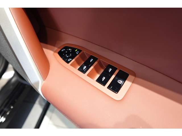 ＢＭＷ ｉＸ Ｘドライブ５０ ４ＷＤ R5年 (近畿) 99