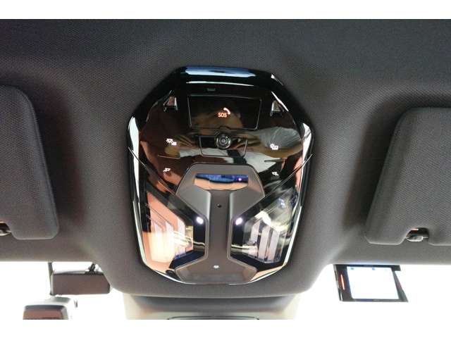 ＢＭＷ ｉＸ Ｘドライブ５０ ４ＷＤ R5年 (近畿) 99