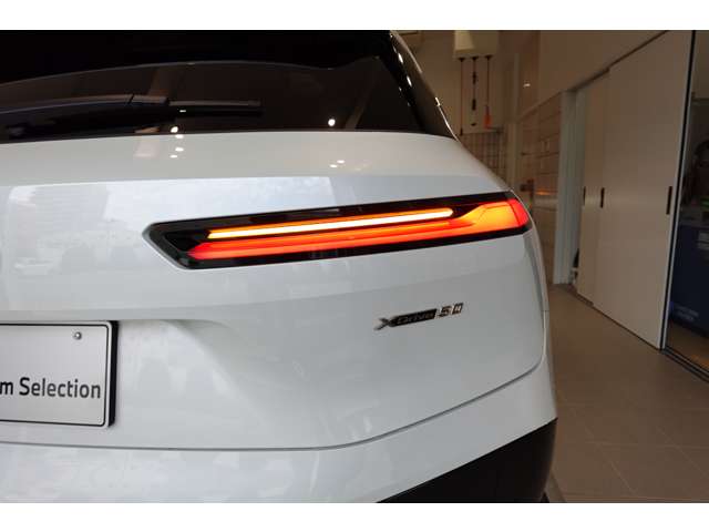 ＢＭＷ ｉＸ Ｘドライブ５０ ４ＷＤ R5年 (近畿) 99