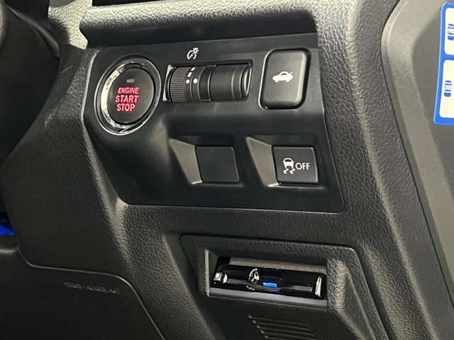 スバル ＷＲＸ　ＳＴＩ ＳＴＩ ２．０ タイプＳ ４ＷＤ R1年 (関東) 99