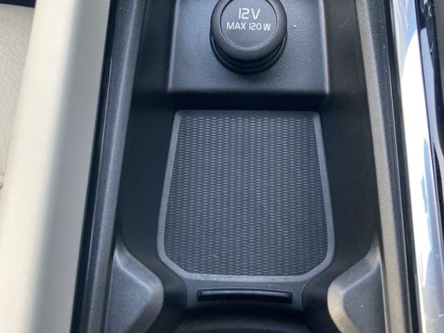 ボルボ Ｓ６０ Ｔ４　モメンタム R1年 (東北) 99