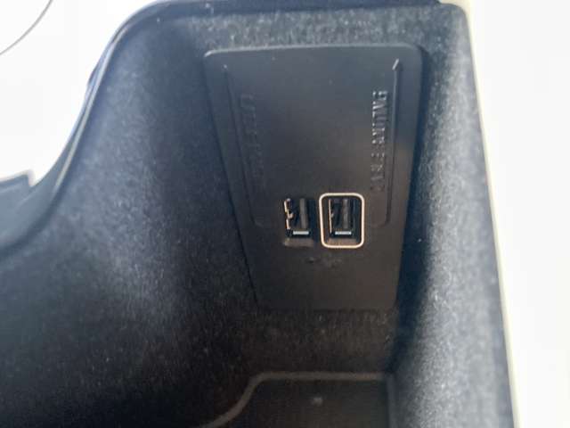 ボルボ Ｓ６０ Ｔ４　モメンタム R1年 (東北) 99