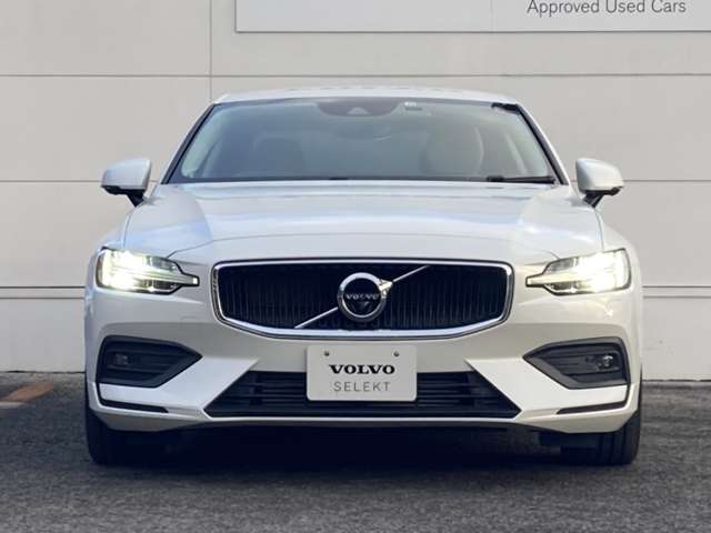 ボルボ Ｓ６０ Ｔ４　モメンタム R1年 (東北) 99