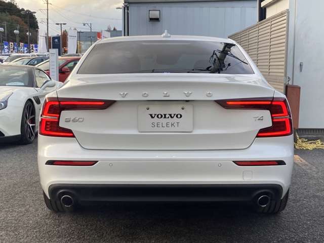 ボルボ Ｓ６０ Ｔ４　モメンタム R1年 (東北) 99