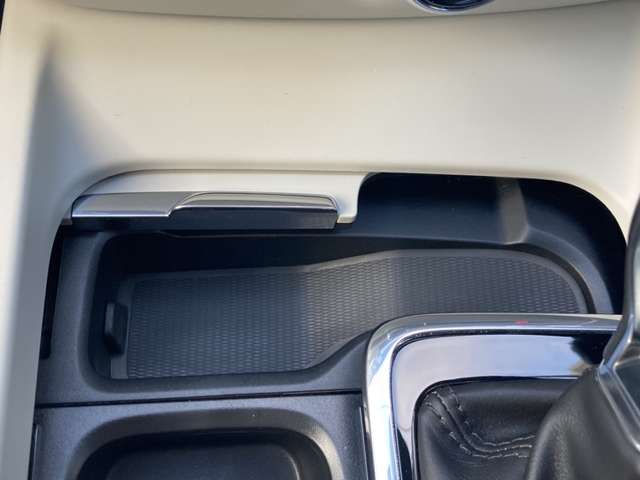 ボルボ Ｓ６０ Ｔ４　モメンタム R1年 (東北) 99