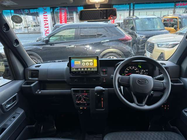 ダイハツ ハイゼットカーゴ ６６０ デラックス ４ＷＤ R6年 (東北) 99