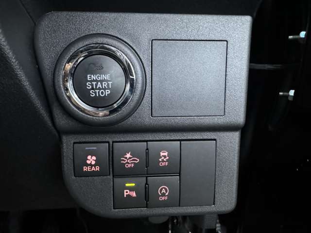 ダイハツ ハイゼットカーゴ ６６０ デラックス ４ＷＤ R6年 (東北) 99