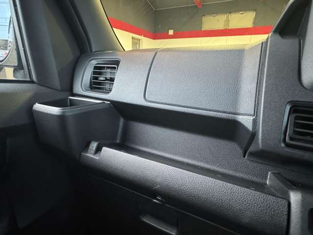 ダイハツ ハイゼットカーゴ ６６０ デラックス ４ＷＤ R6年 (東北) 99