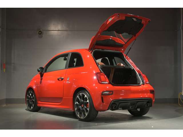 アバルト ５９５ コンペティツィオーネ　スティーレ R1年 (関東) 99