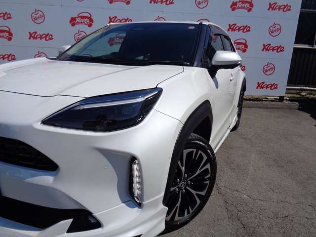 トヨタ ヤリスクロス　ハイブリッド １．５ ハイブリッド Ｚ Ｅ－ＦＯＵＲ ４ＷＤ R6年 () 99