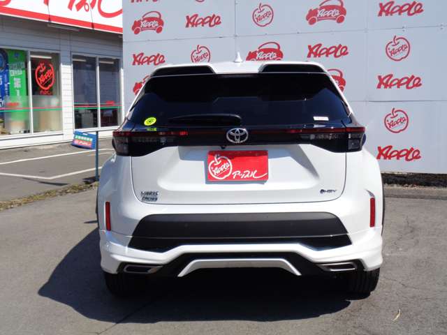トヨタ ヤリスクロス　ハイブリッド １．５ ハイブリッド Ｚ Ｅ－ＦＯＵＲ ４ＷＤ R6年 () 99
