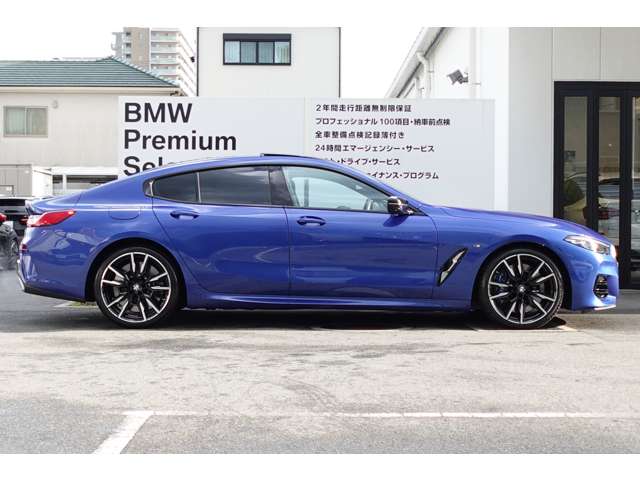 ＢＭＷ ８シリーズ Ｍ８５０Ｉ Ｘドライブ ４ＷＤ R5年 (近畿) 99