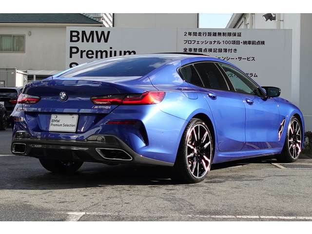 ＢＭＷ ８シリーズ Ｍ８５０Ｉ Ｘドライブ ４ＷＤ R5年 (近畿) 99