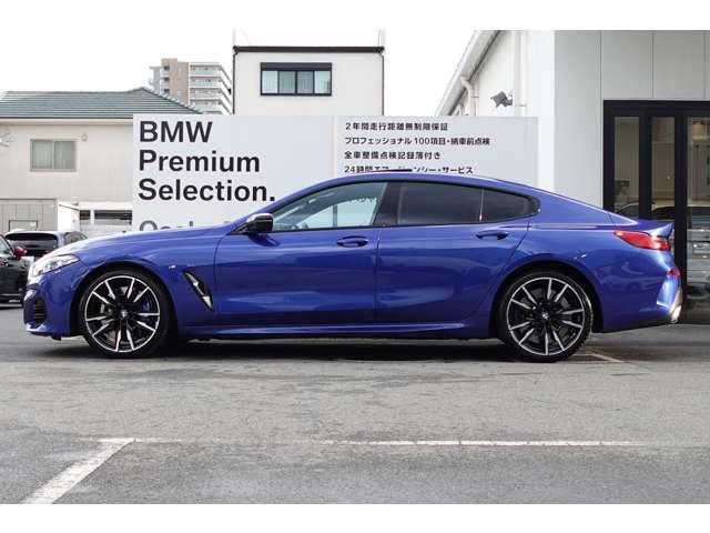 ＢＭＷ ８シリーズ Ｍ８５０Ｉ Ｘドライブ ４ＷＤ R5年 (近畿) 99