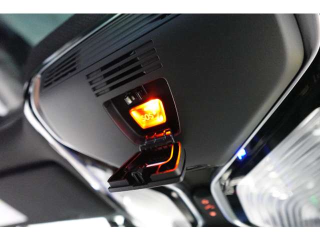 ＢＭＷ ８シリーズ Ｍ８５０Ｉ Ｘドライブ ４ＷＤ R5年 (近畿) 99