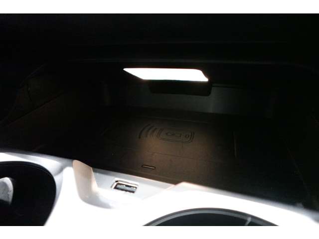 ＢＭＷ ８シリーズ Ｍ８５０Ｉ Ｘドライブ ４ＷＤ R5年 (近畿) 99