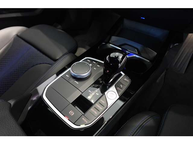 ＢＭＷ ２シリーズ ２１８Ｉ Ｍスポーツ R6年 (近畿) 99