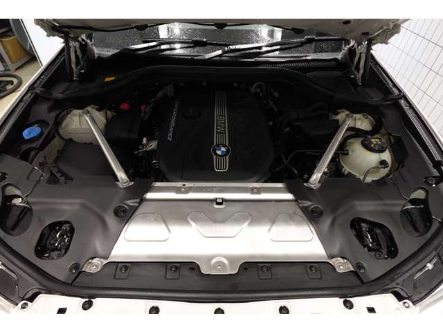 ＢＭＷ Ｘ３ Ｍ４０Ｄ ディーゼルターボ ４ＷＤ R2年 (近畿) 99