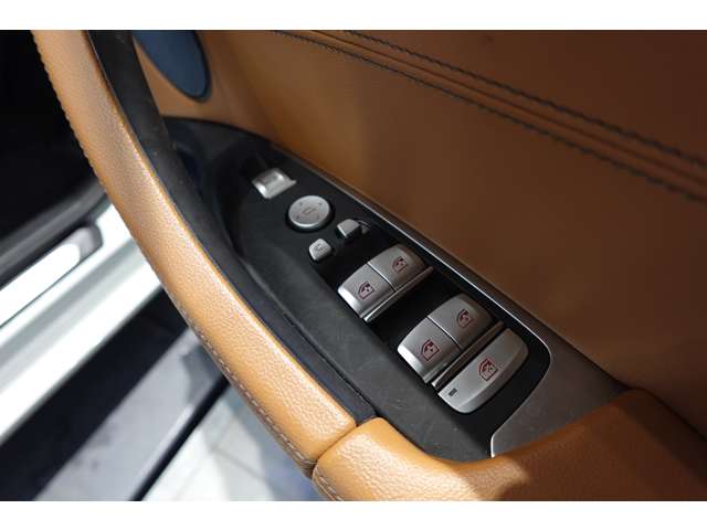 ＢＭＷ Ｘ３ Ｍ４０Ｄ ディーゼルターボ ４ＷＤ R2年 (近畿) 99