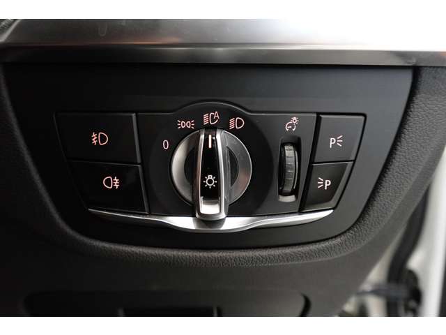 ＢＭＷ Ｘ３ Ｍ４０Ｄ ディーゼルターボ ４ＷＤ R2年 (近畿) 99