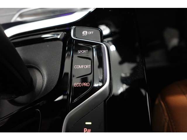 ＢＭＷ Ｘ３ Ｍ４０Ｄ ディーゼルターボ ４ＷＤ R2年 (近畿) 99