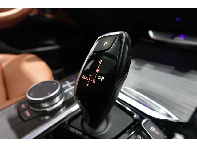 ＢＭＷ Ｘ３ Ｍ４０Ｄ ディーゼルターボ ４ＷＤ R2年 (近畿) 99