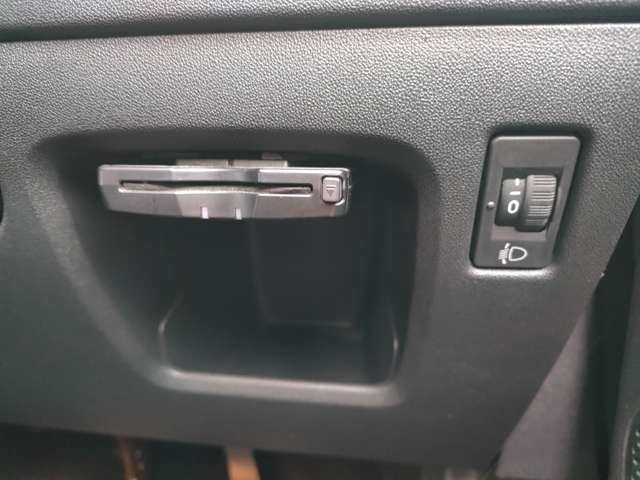 プジョー ２０８ アリュール H28年 (東北) 99