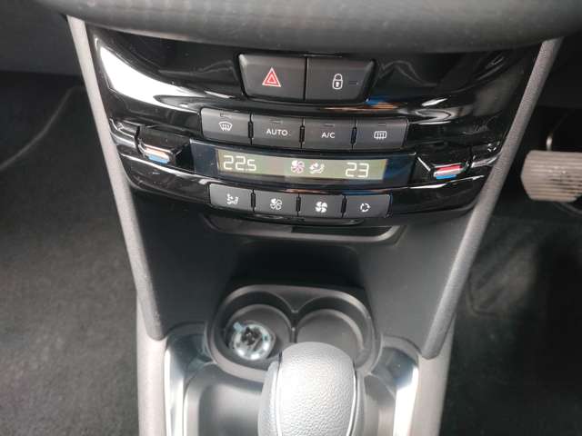 プジョー ２０８ アリュール H28年 (東北) 99