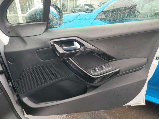 プジョー ２０８ アリュール H28年 (東北) 99