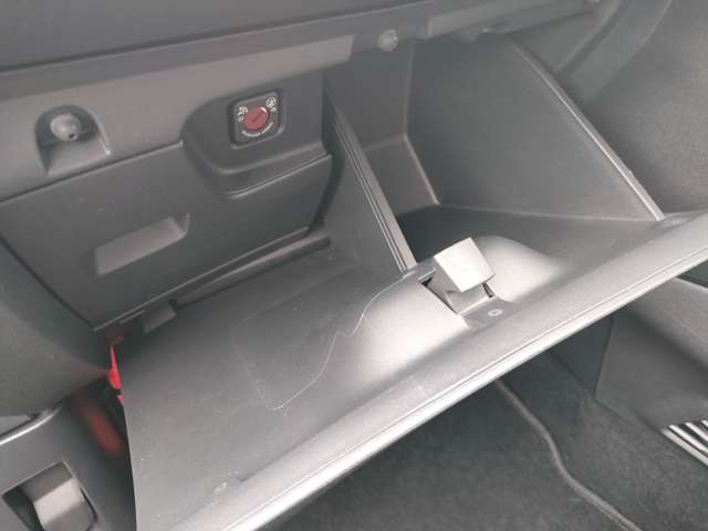 プジョー ２０８ アリュール H28年 (東北) 99