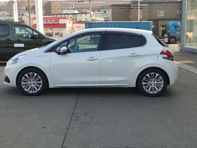 プジョー ２０８ アリュール H28年 (東北) 99