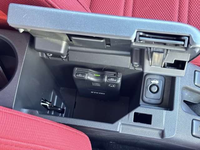 ダイハツ コペン エクスプレイ ６６０ R4年 (東海) 99