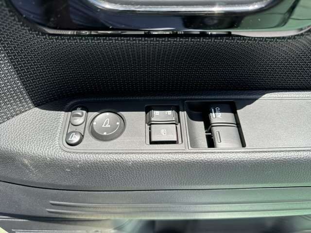 ホンダ Ｎ−ＶＡＮ ６６０ ＋スタイル ファン ４ＷＤ R4年 (東海) 99