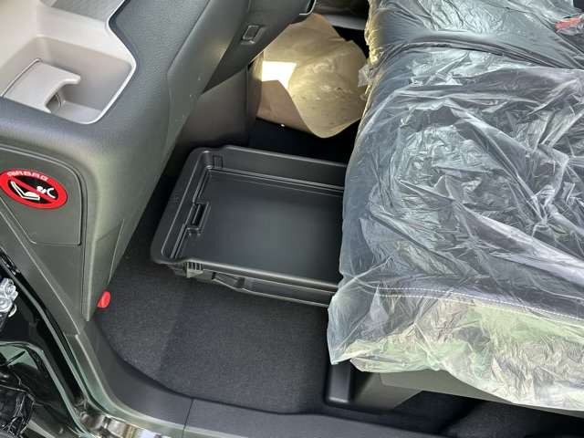 三菱 デリカ　ミニ ６６０ Ｇ プレミアム R6年 (東海) 99