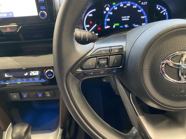 トヨタ ヤリスクロス　ハイブリッド １．５ ハイブリッド Ｚ R3年 (九州・沖縄) 99