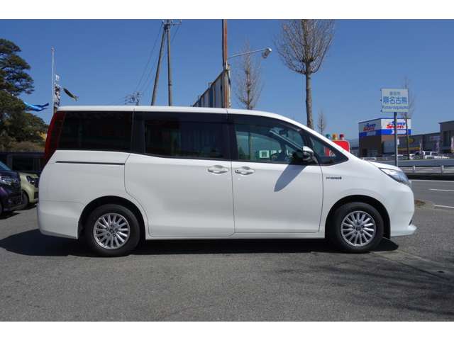 トヨタ ノア １．８ ハイブリッド Ｘ H26年 () 99