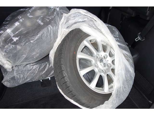 トヨタ ノア １．８ ハイブリッド Ｘ H26年 () 99