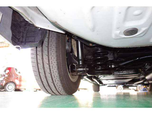 トヨタ ノア １．８ ハイブリッド Ｘ H26年 () 99