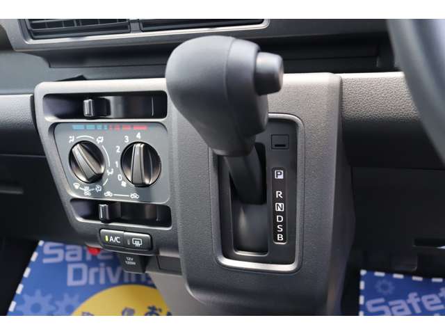 ダイハツ ハイゼットカーゴ ６６０ クルーズターボ R6年 (関東) 99