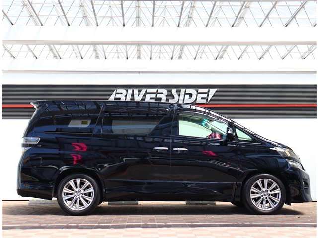 トヨタ ヴェルファイア ２．４ Ｚ ゴールデンアイズＩＩ H26年 (関東) 99