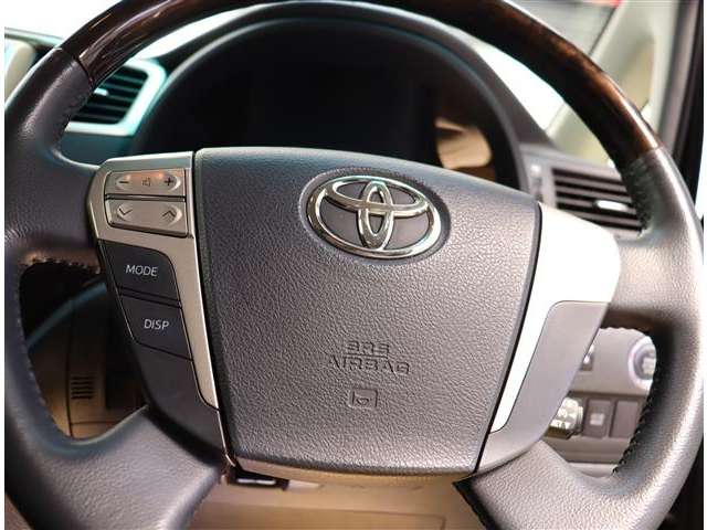 トヨタ ヴェルファイア ２．４ Ｚ ゴールデンアイズＩＩ H26年 (関東) 99