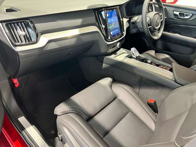 ボルボ Ｓ６０ アルティメット　Ｂ４ R6年 (東北) 99