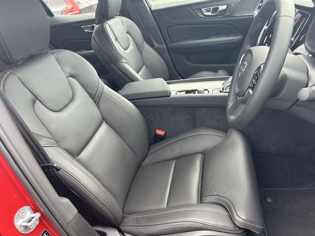 ボルボ Ｓ６０ アルティメット　Ｂ４ R6年 (東北) 99