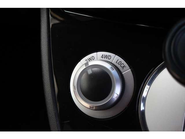 三菱 デリカ　Ｄ：５ ２．２ Ｄ パワーパッケージ ディーゼルターボ ４ＷＤ H27年 (関東) 99