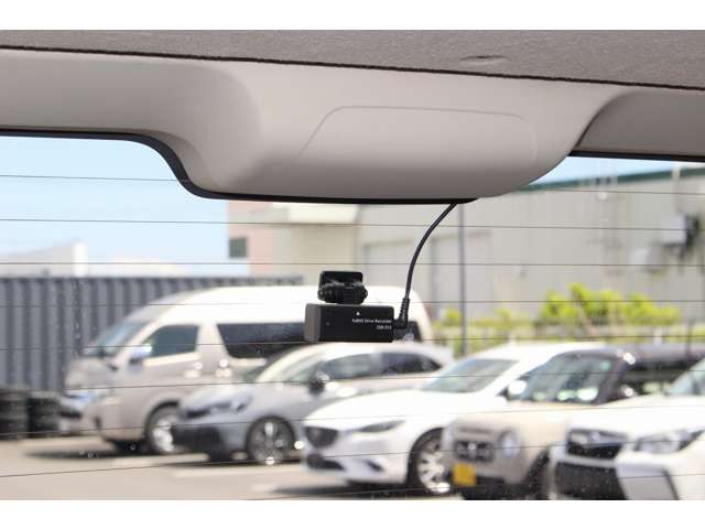 三菱 デリカ　Ｄ：５ ２．２ Ｄ パワーパッケージ ディーゼルターボ ４ＷＤ H27年 (関東) 99