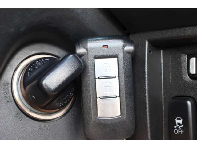 三菱 デリカ　Ｄ：５ ２．２ Ｄ パワーパッケージ ディーゼルターボ ４ＷＤ H27年 (関東) 99